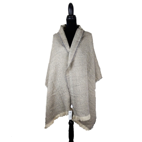 NWT Taleen Collection Luxurious Taupe "Tweed" Fringe Wrap Scarf - Picture 2 of 6